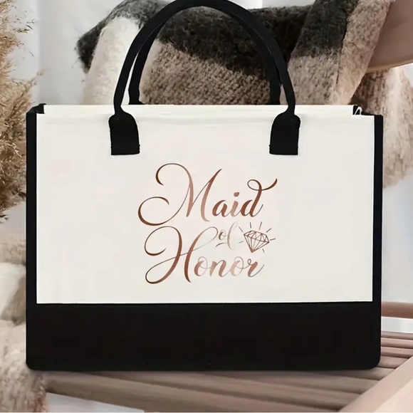 Bride Tote Bag - Spacious & Stylish Gift for Women - Perfect for Weddings - Picture 2 of 7